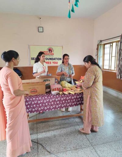 Food and toys distributed to 40 children at Sadbhavana, Ajmer